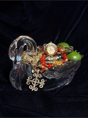 Vintage Lucite Plastic Swan Trinket Dish & Mystery Jewelry Lot 10-12 Pcs
